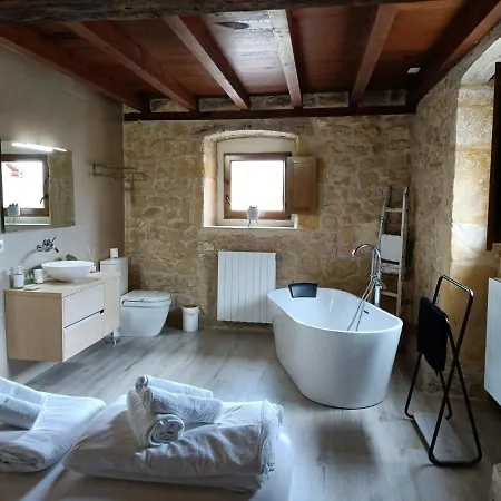 Palacio Labrequines Villa *
