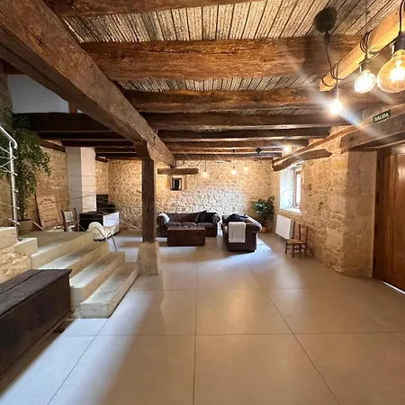 Palacio Labrequines * Villacomparada de Rueda