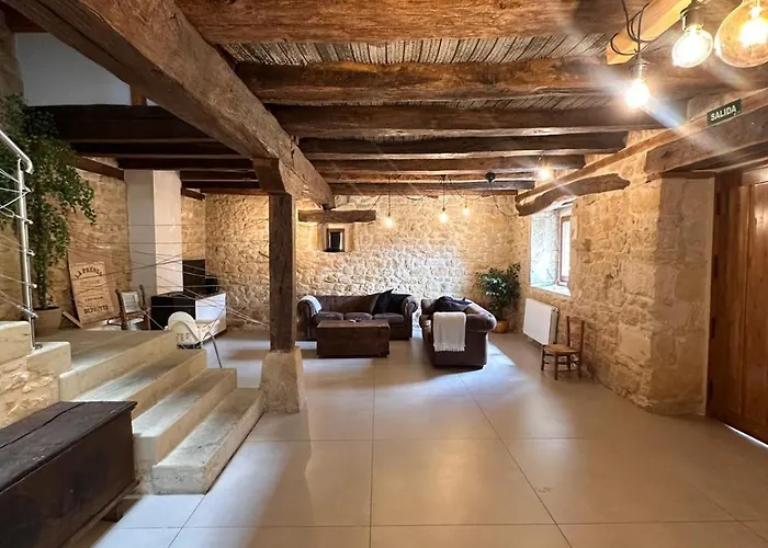 Palacio Labrequines * Villacomparada de Rueda